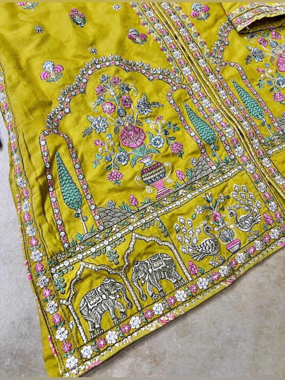Girls Mustard Embroidered girls dress brand Ethnc size 9/10 - Picture 5 of 7